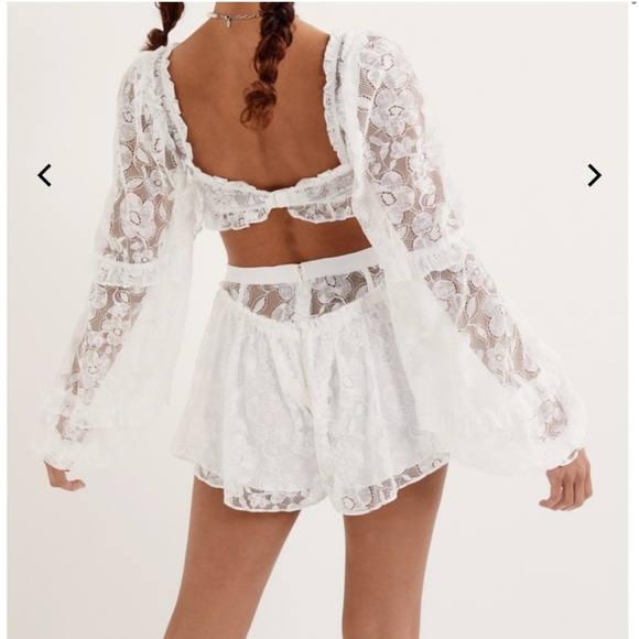 Daniela Crop Top and Daniela short for love & lemons size small - Picture 3 of 14